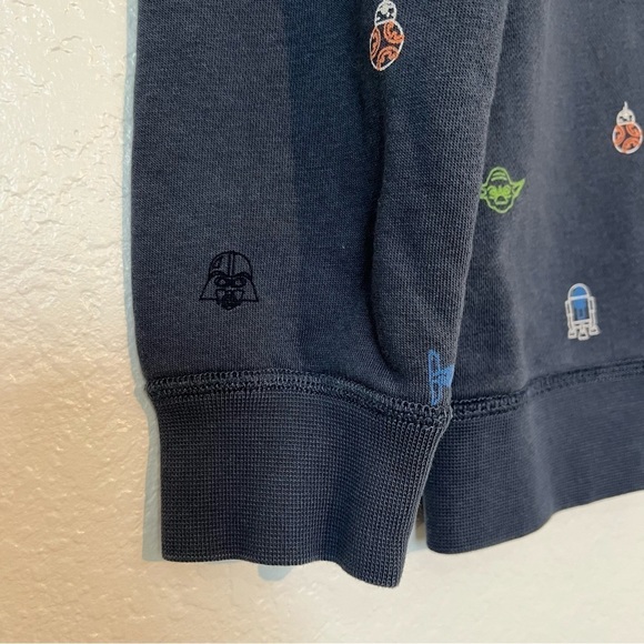 2/$30 Gap Kids Star Wars sweatshirt in deep navy blue SZ Large - Picture 4 of 8